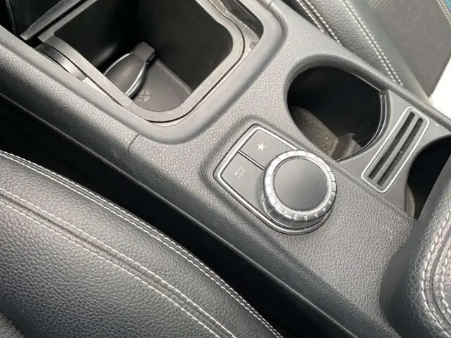 Mercedes-Benz Cla view 20