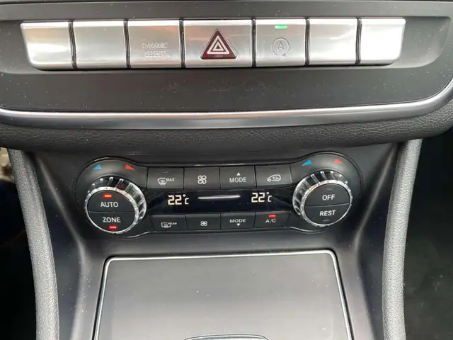 Mercedes-Benz Cla view 17