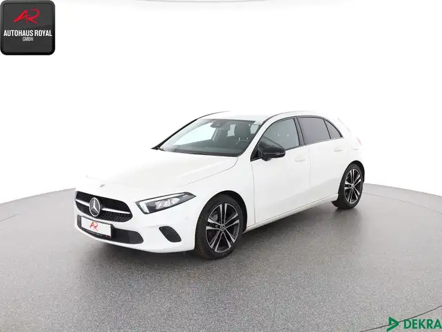 Mercedes-Benz A 200 A 200 NIGHTPAKET KAMERA,CARPLAY,TOTWINKEL,18ZOLL