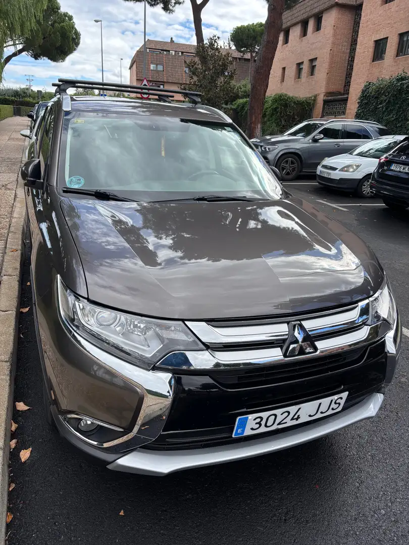 Mitsubishi Outlander Outlander 220DI-D Motion 2WD 7pl. Motion Bronce - 2