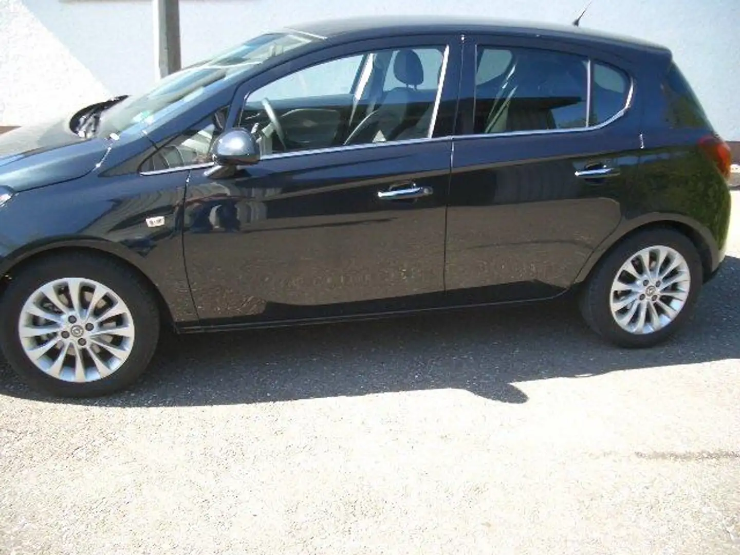 Opel Corsa 1.4 Turbo Innovation Schwarz - 2