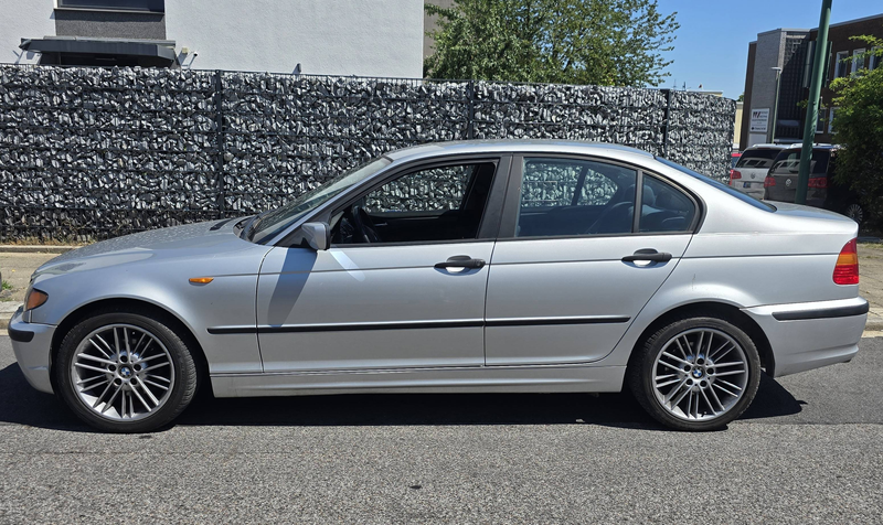 BMW 318 3er 318i — photo 9