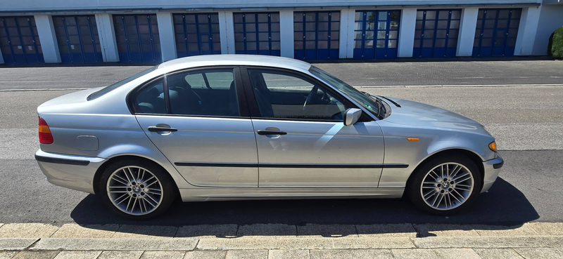 BMW 318 3er 318i — photo 4