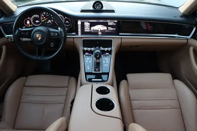 Porsche Panamera 4S E-Hybrid | Panorama | Sportabgasanlage |5-Sitze Ansicht 9