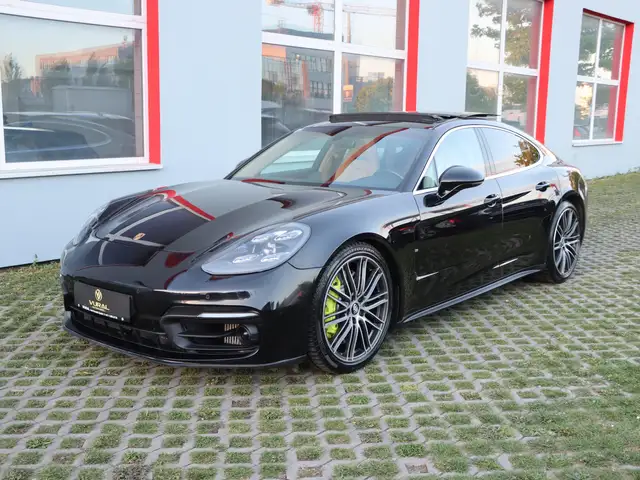 Porsche Panamera 4S E-Hybrid | Panorama | Sportabgasanlage |5-Sitze Ansicht 2