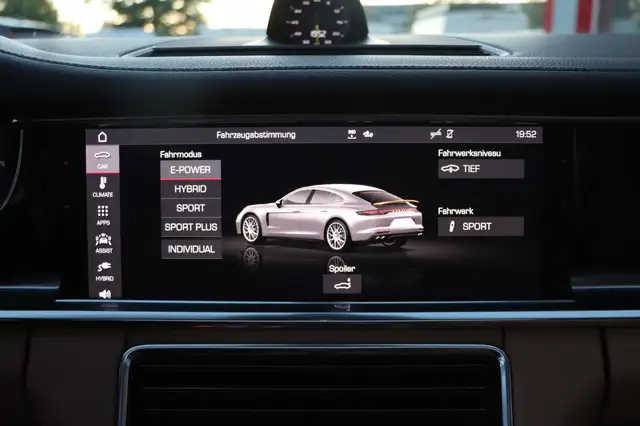 Porsche Panamera 4S E-Hybrid | Panorama | Sportabgasanlage |5-Sitze Ansicht 17
