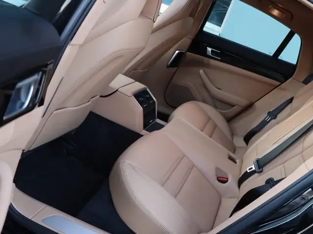 Porsche Panamera 4S E-Hybrid | Panorama | Sportabgasanlage |5-Sitze Ansicht 12