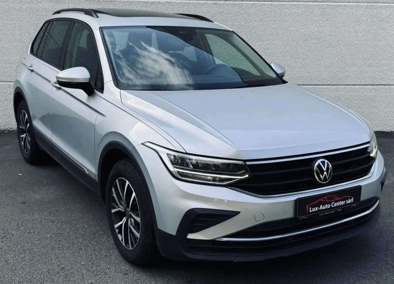 Volkswagen Tiguan 1.5 TSI Life OPF DSG Argent - 2