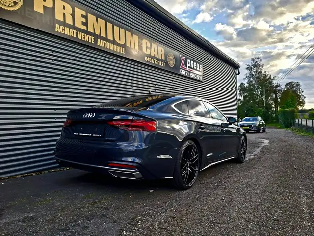 Audi A5 view 10