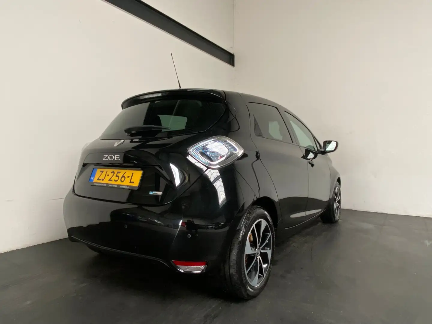Renault ZOE R90 Intens 41 kWh (ex Accu) Zwart - 2