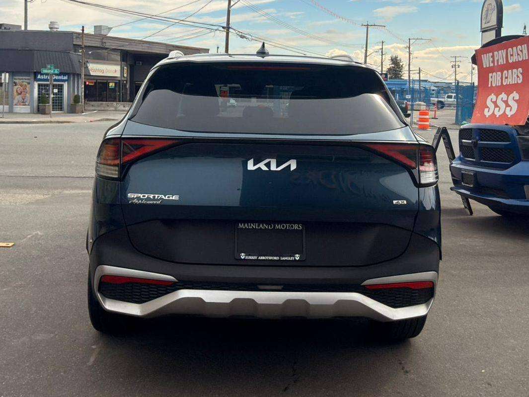2025 Kia Sportage — view 6
