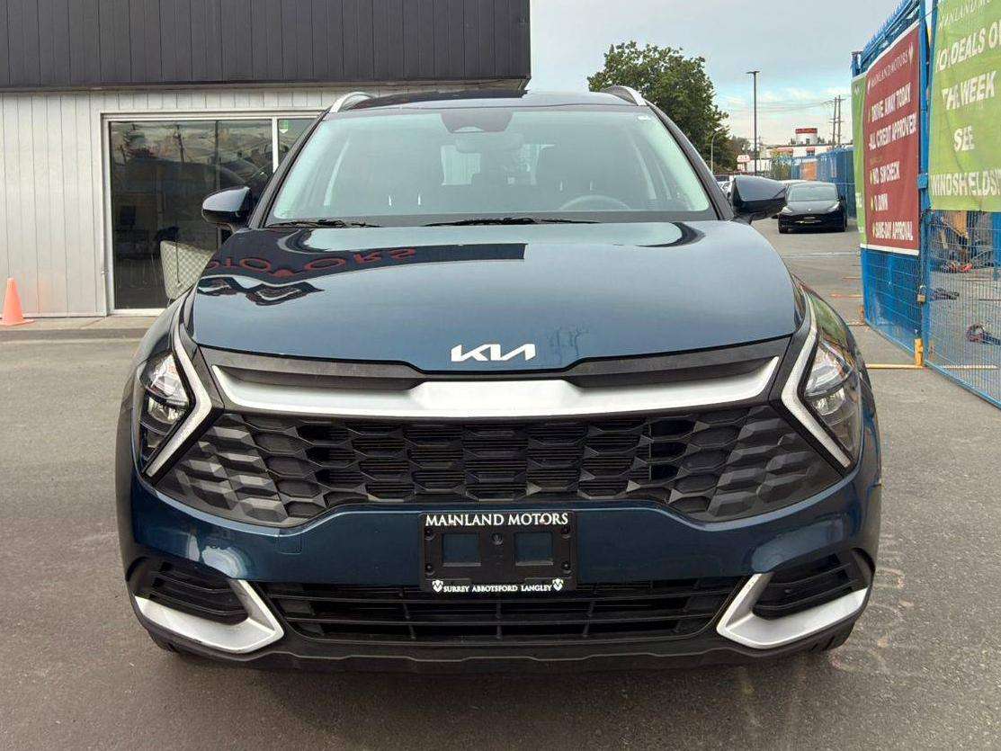 2025 Kia Sportage — view 2