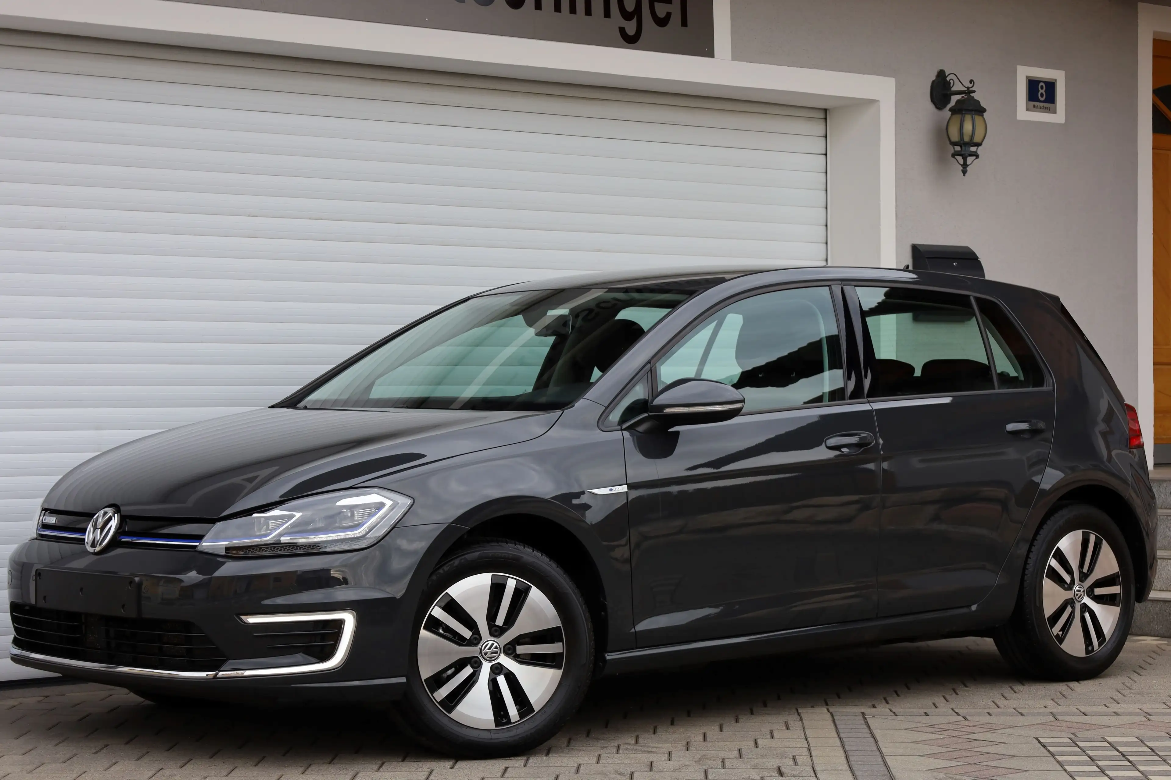 Volkswagen e-Golf COMF.LINE*DYNAUDIO-CCS-8_FACH-NAVI-LED-APP_CONN* — photo 3