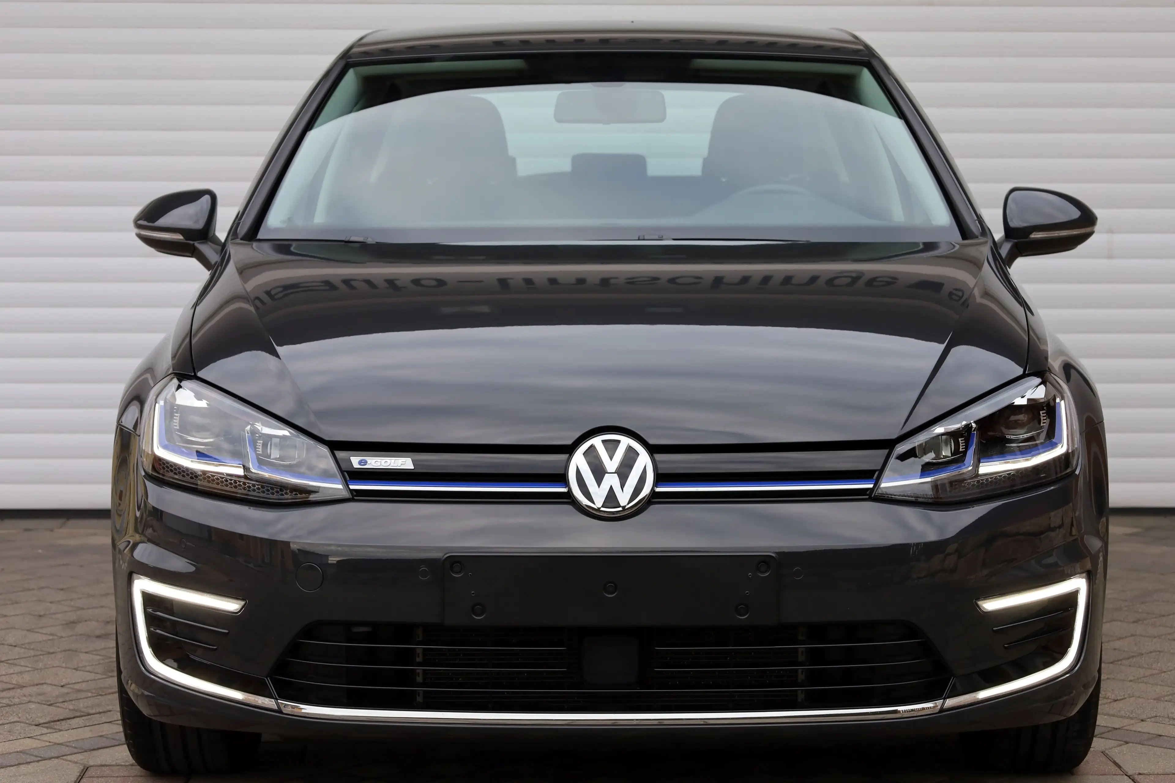 Volkswagen e-Golf COMF.LINE*DYNAUDIO-CCS-8_FACH-NAVI-LED-APP_CONN* — photo 7