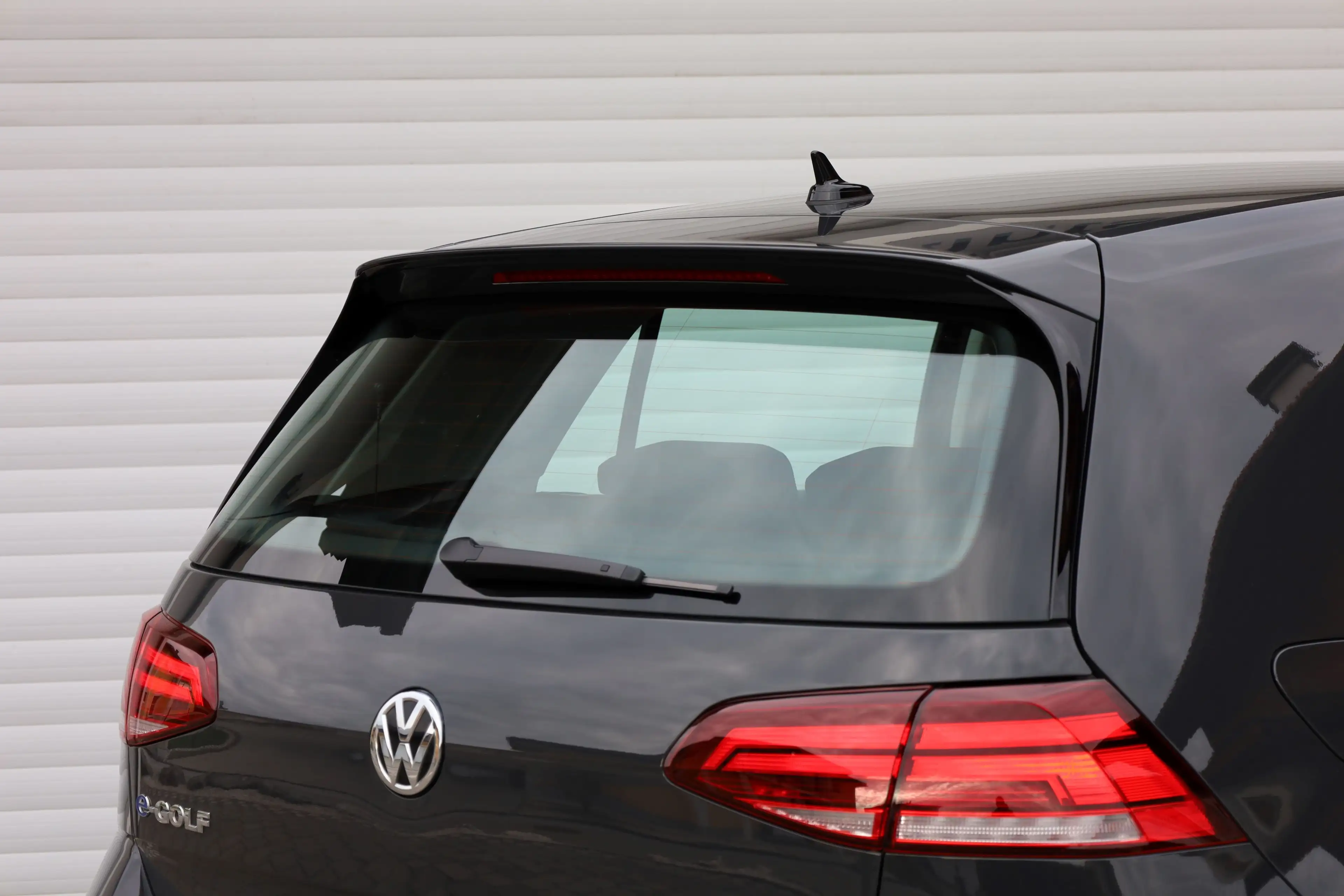 Volkswagen e-Golf COMF.LINE*DYNAUDIO-CCS-8_FACH-NAVI-LED-APP_CONN* — photo 12