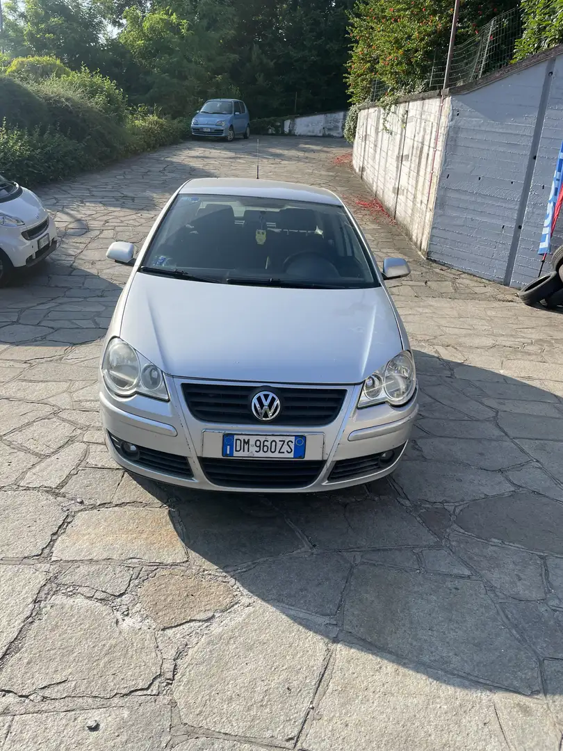 Volkswagen Polo 5p 1.4 Comfortline CL bi-fuel G - 1