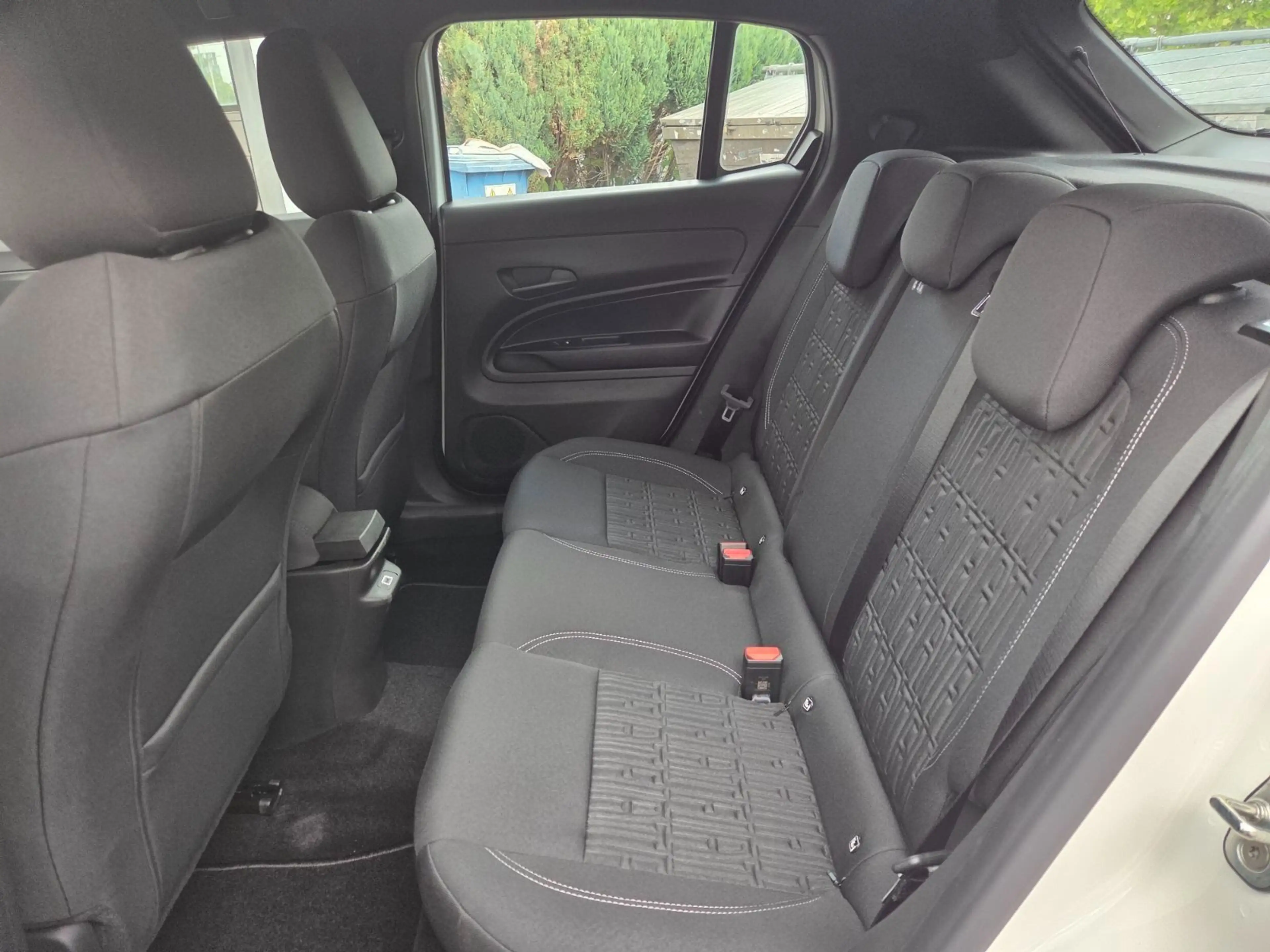 Fiat 600 Icon "Street" 1.2 TB (100PS) MT6 — photo 12