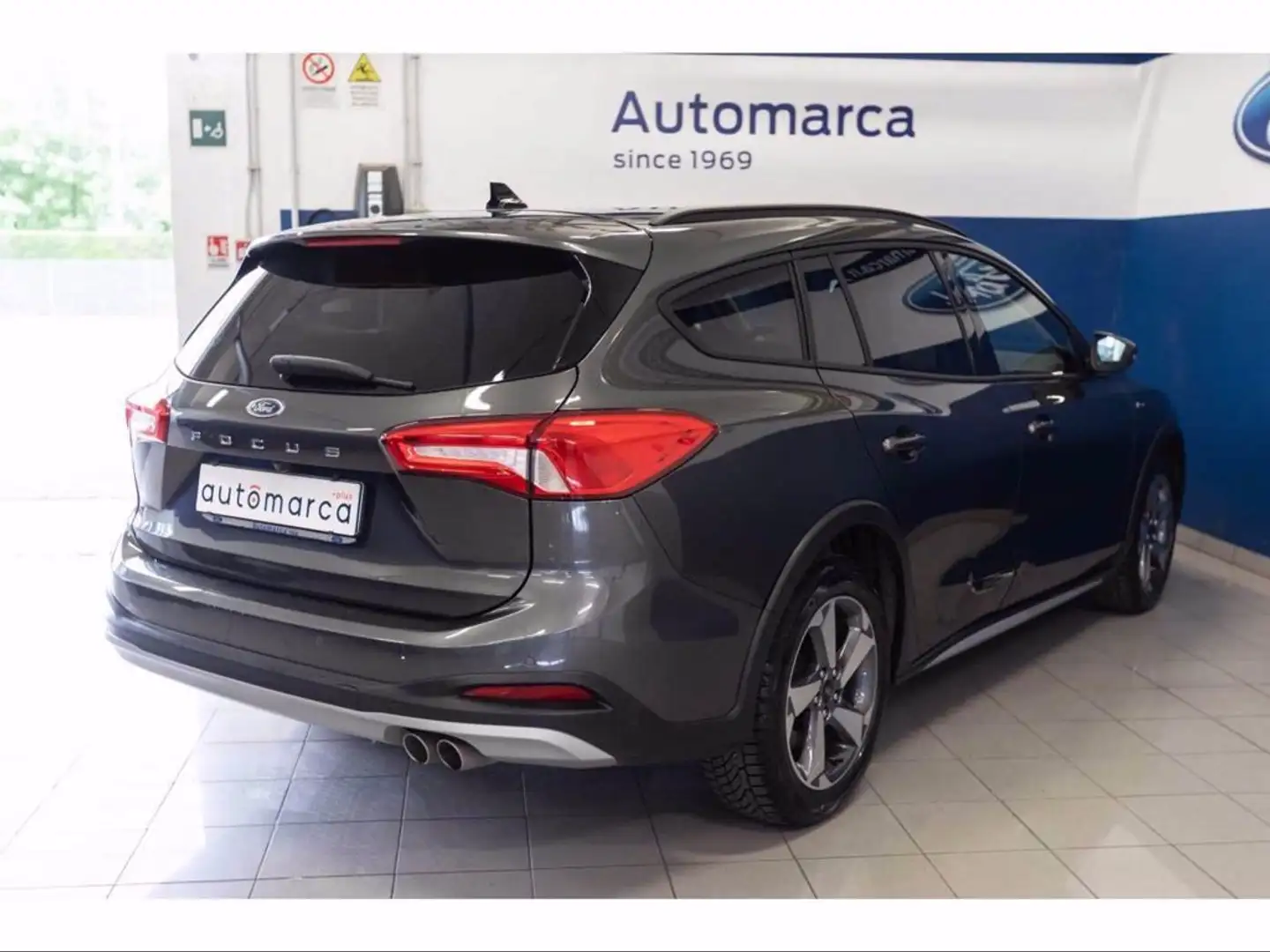 Ford Focus 1.5 EcoBlue 120 CV automatico SW Active Grigio - 2