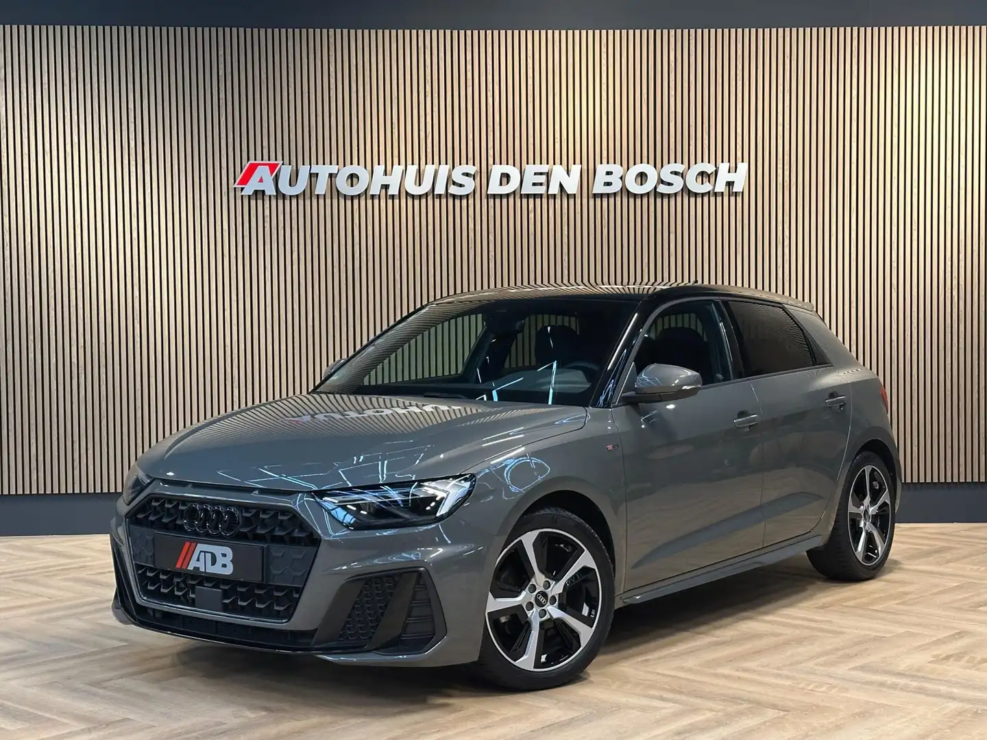 Audi A1 SPORTBACK 30 TFSI S Line edition. Ambiance - Carpl Grigio - 1