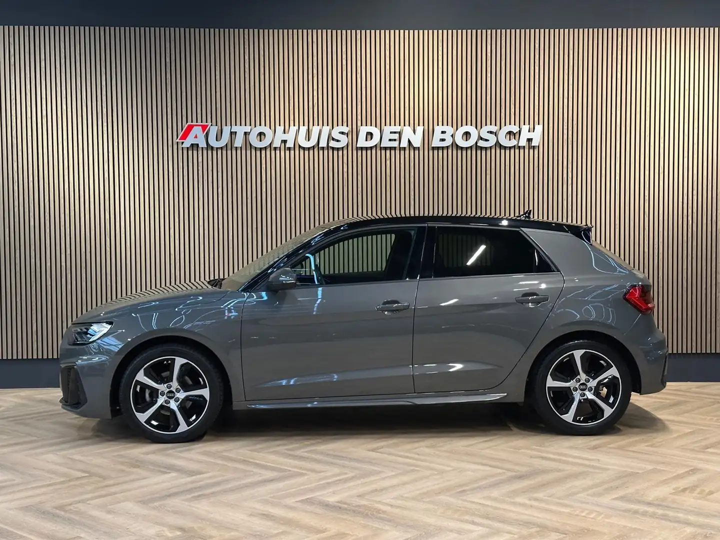 Audi A1 SPORTBACK 30 TFSI S Line edition. Ambiance - Carpl Grigio - 2