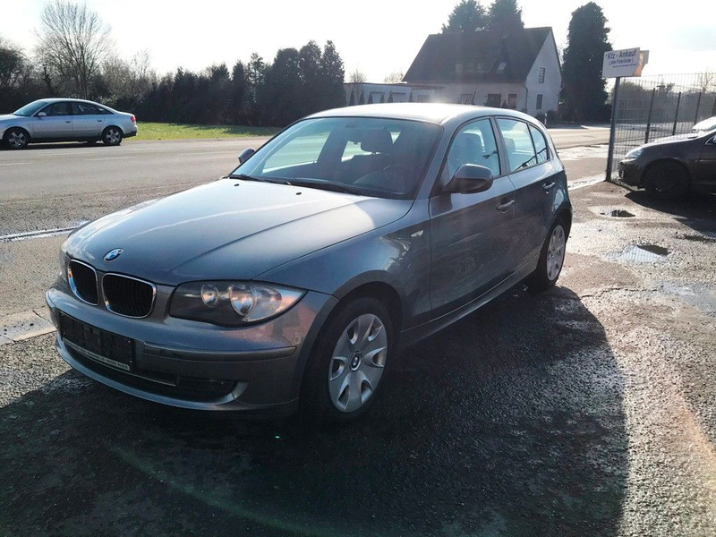 BMW 118 1 Limousine 118d/2.Hand/Tüv Neu — photo 4