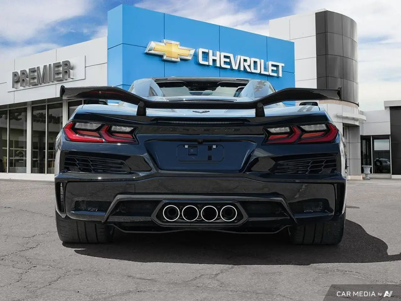 Chevrolet Corvette снимка Chevrolet Corvette