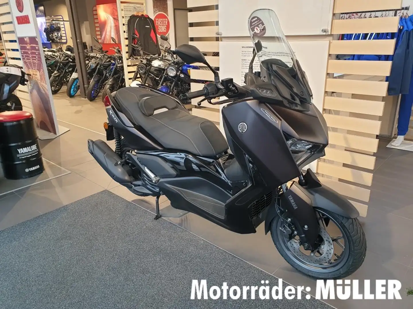 Yamaha X-Max 125 TechMax  2024 Rot - 2