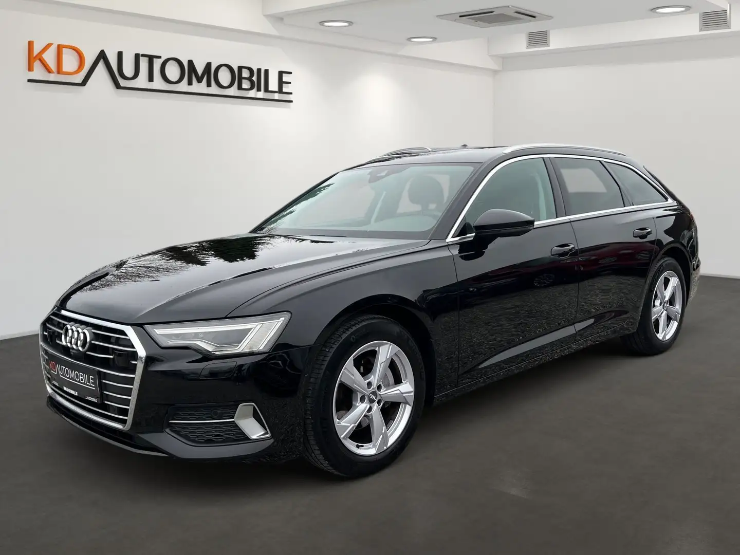 Audi A6 Avant 40 TDI Sport, S-tronic Schwarz - 1
