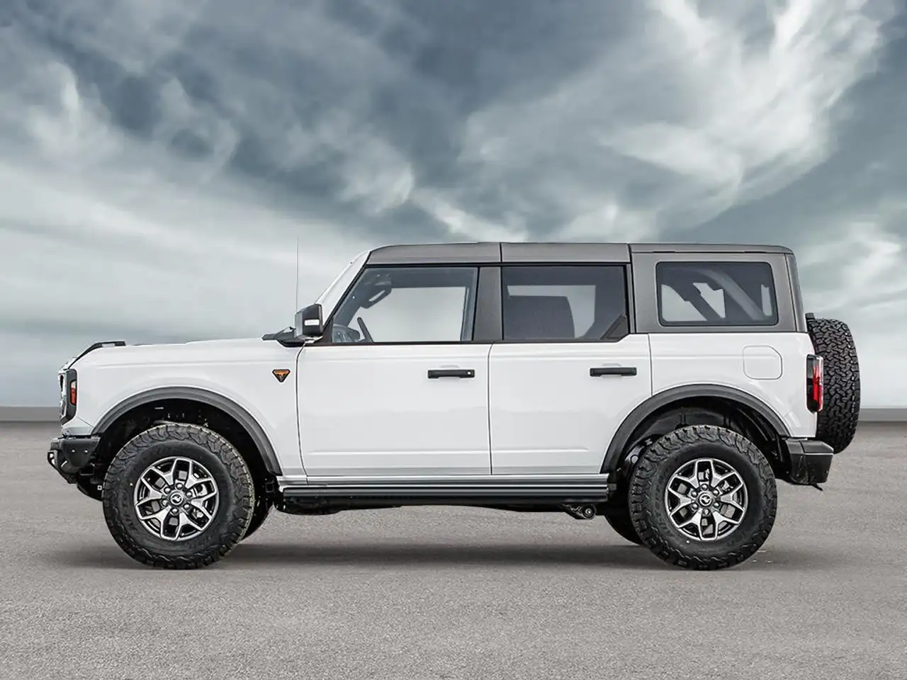 Ford Bronco снимка Ford Bronco