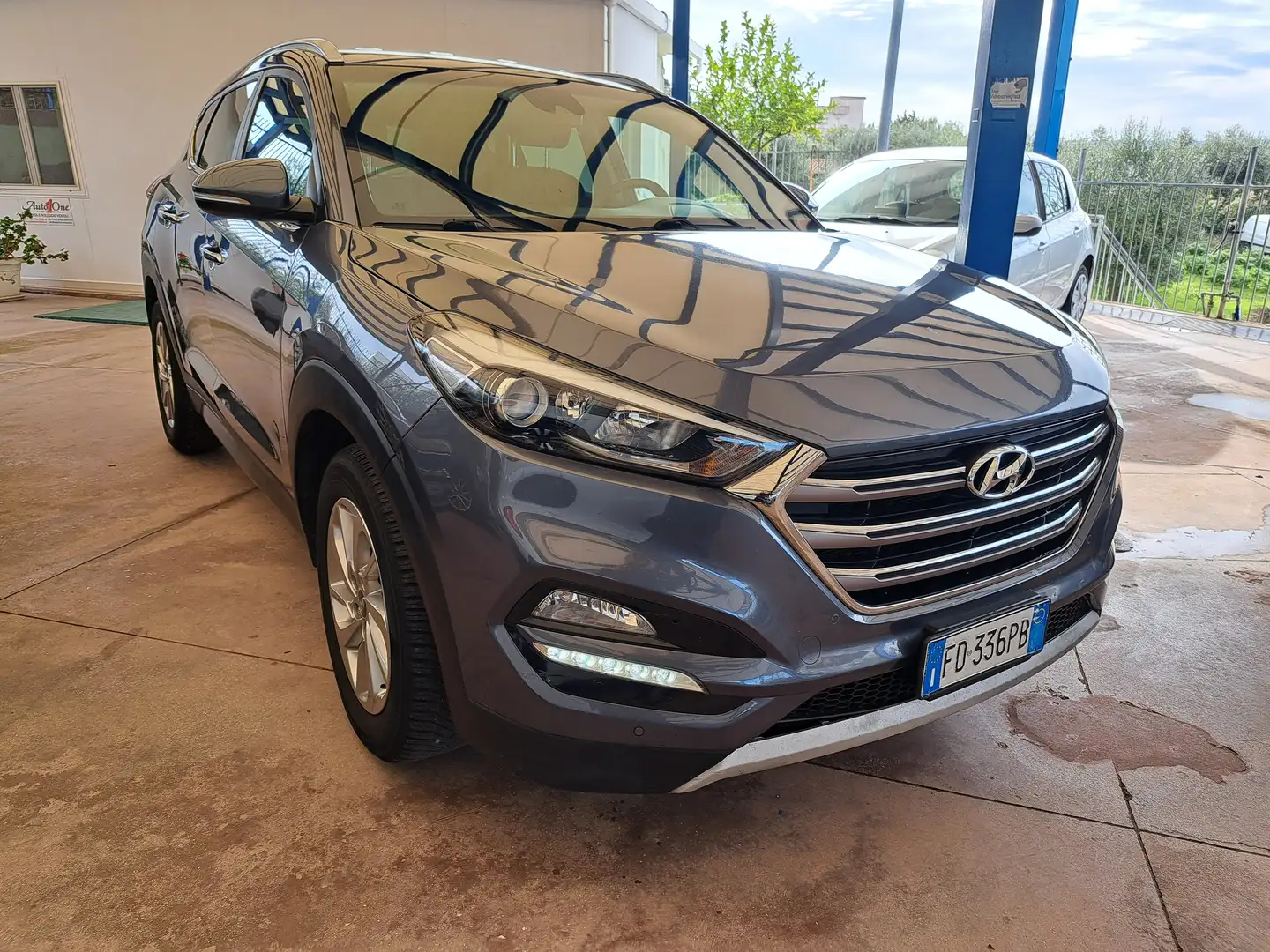 Hyundai TUCSON Tucson 2.0 crdi Xpossible 141cv Autom Noir - 1