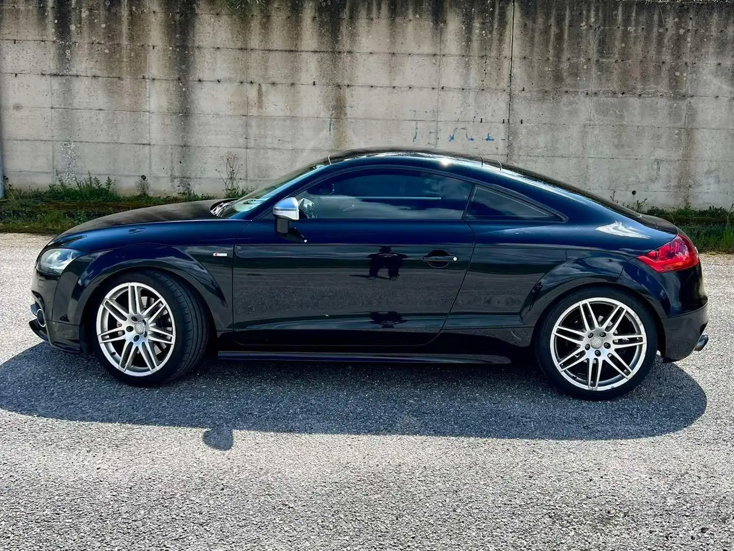 Audi TT 2.0 tfsi Nero - 1