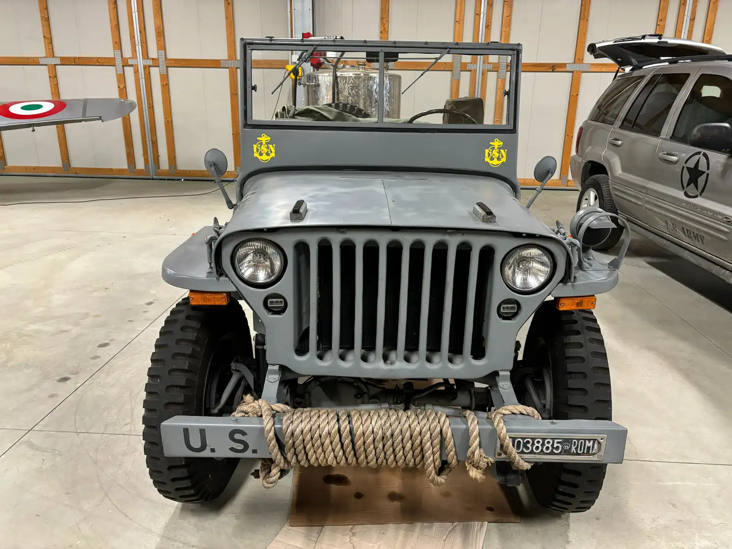 Jeep Willys Gris - 2