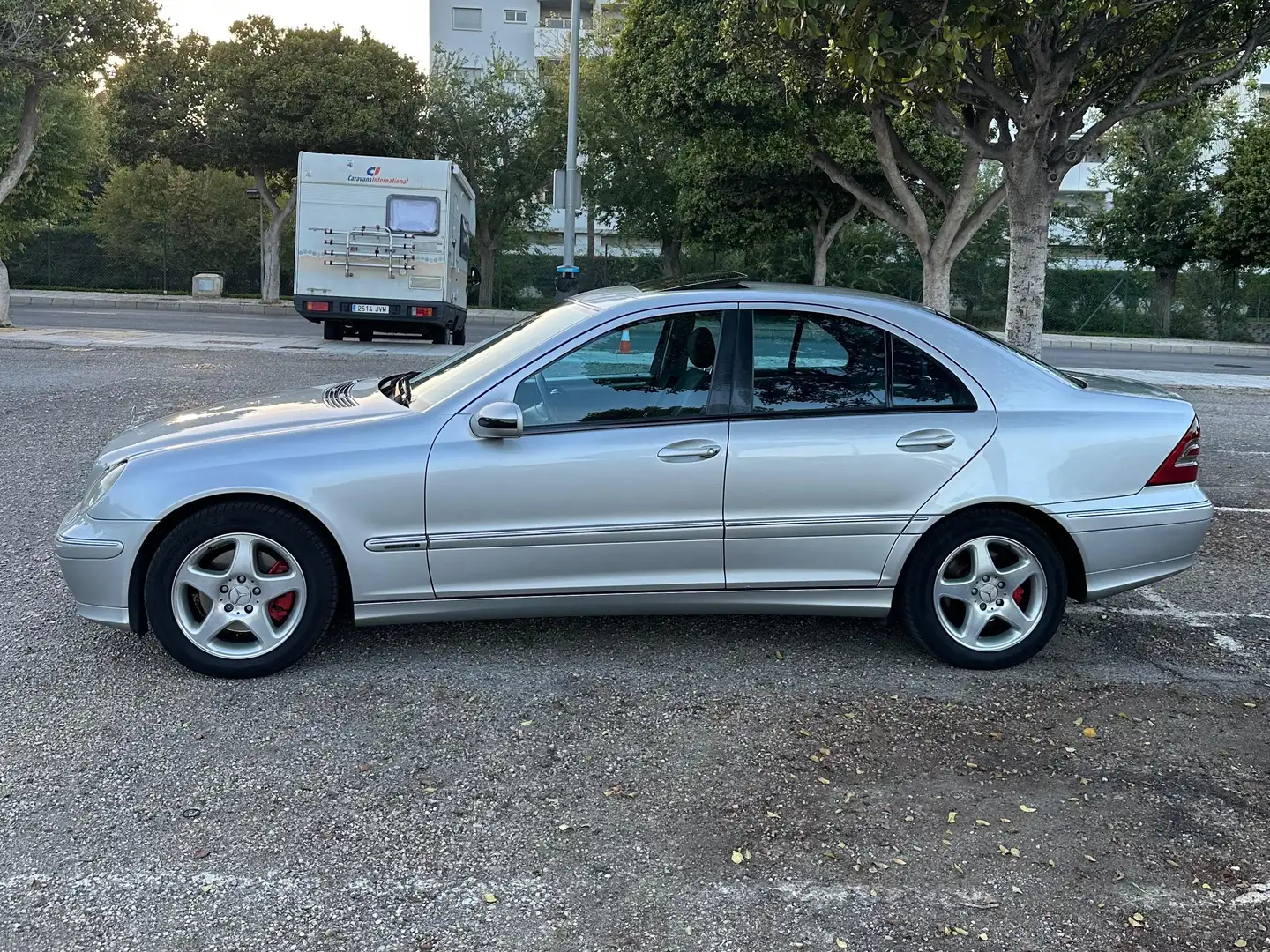 Mercedes-Benz C 270 C 270 CDI Avantgarde Avantgarde Plateado - 2
