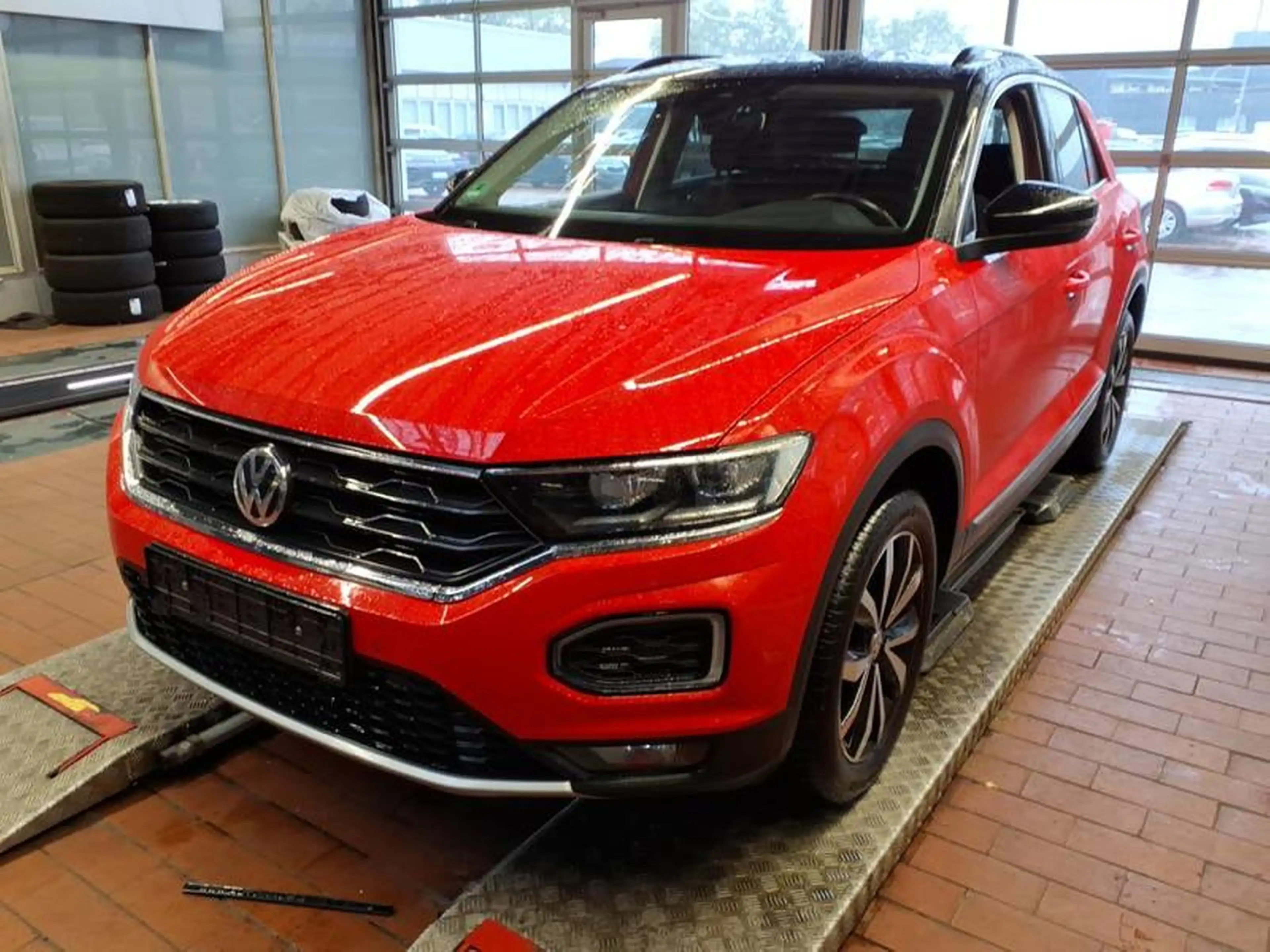 Volkswagen T-Roc 1.0 TSI Style — photo 2