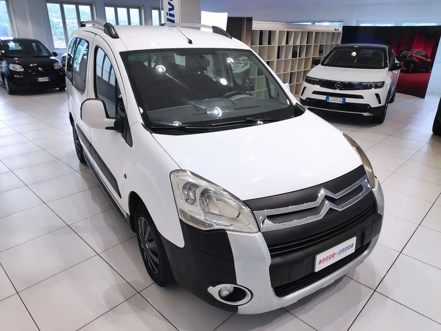 Citroen Berlingo Berlingo 1.6 HDi 75 Multispace 5 posti*A Wit - 2
