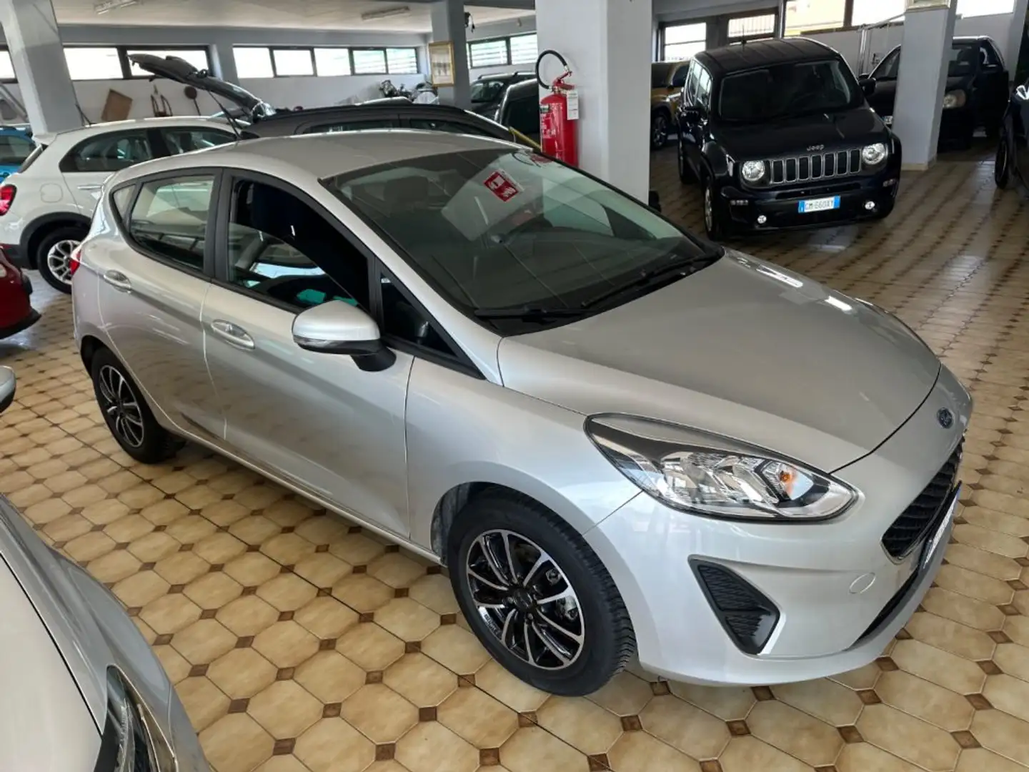 Ford Fiesta 1.1 85 CV 5 porte ORPlus -GPL- -PREZZO REALE- Grijs - 1