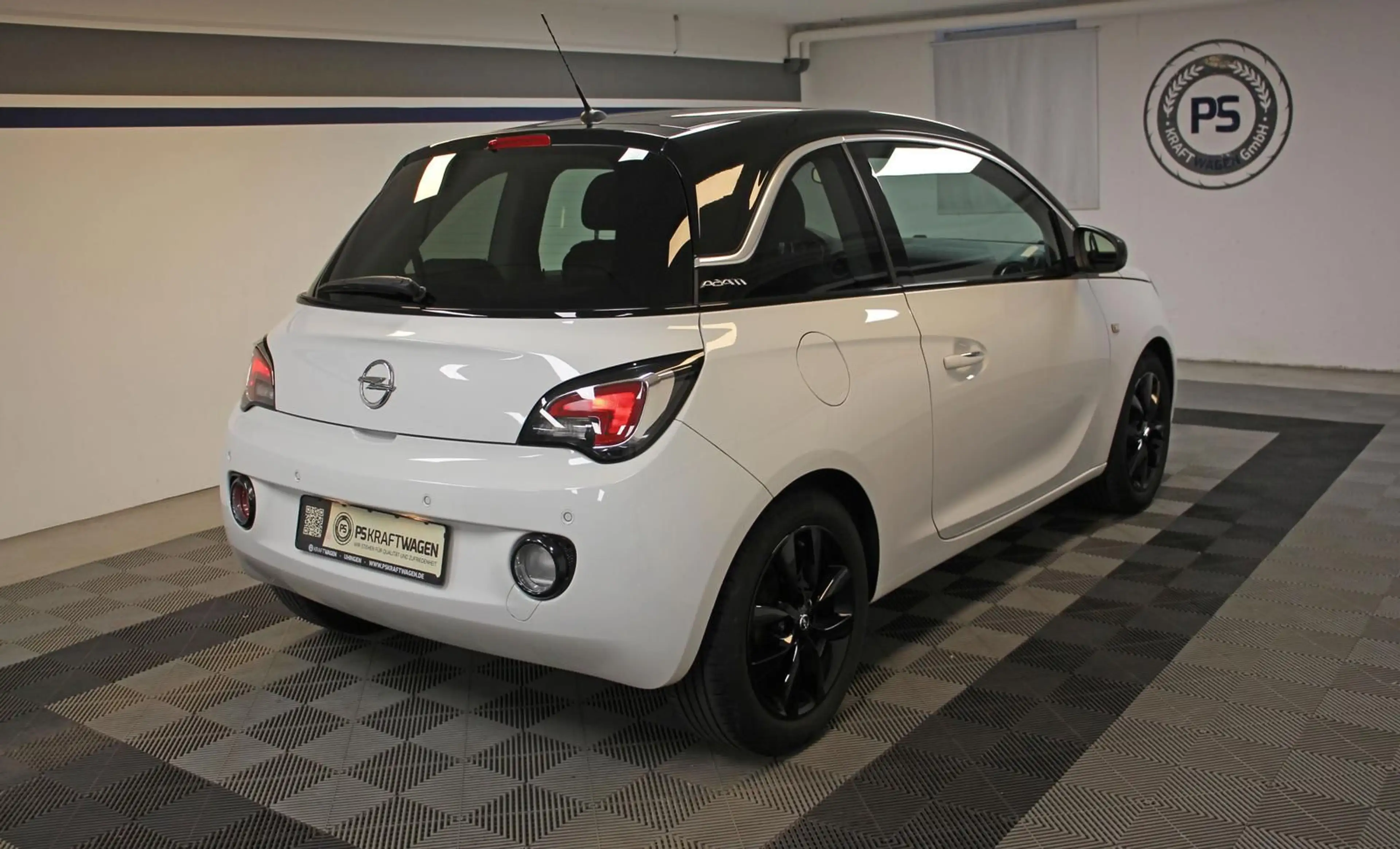 Opel Adam 1.4 "120 Jahre" SPORTSITZE ALU SHZ TEMP DAB — photo 3