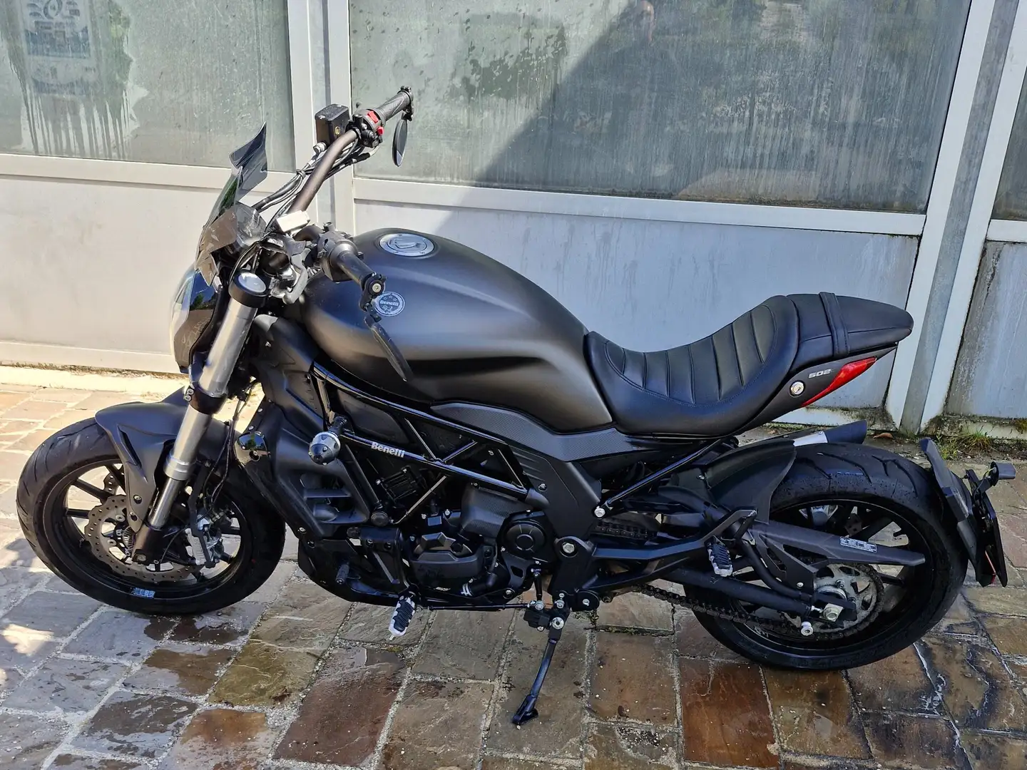 Benelli 502C Gris - 1