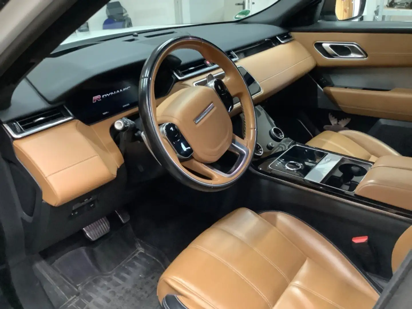 Land Rover Range Rover Velar Range Rover Velar Diesel 3.0d R-Dynamic HSE Weiß - 2