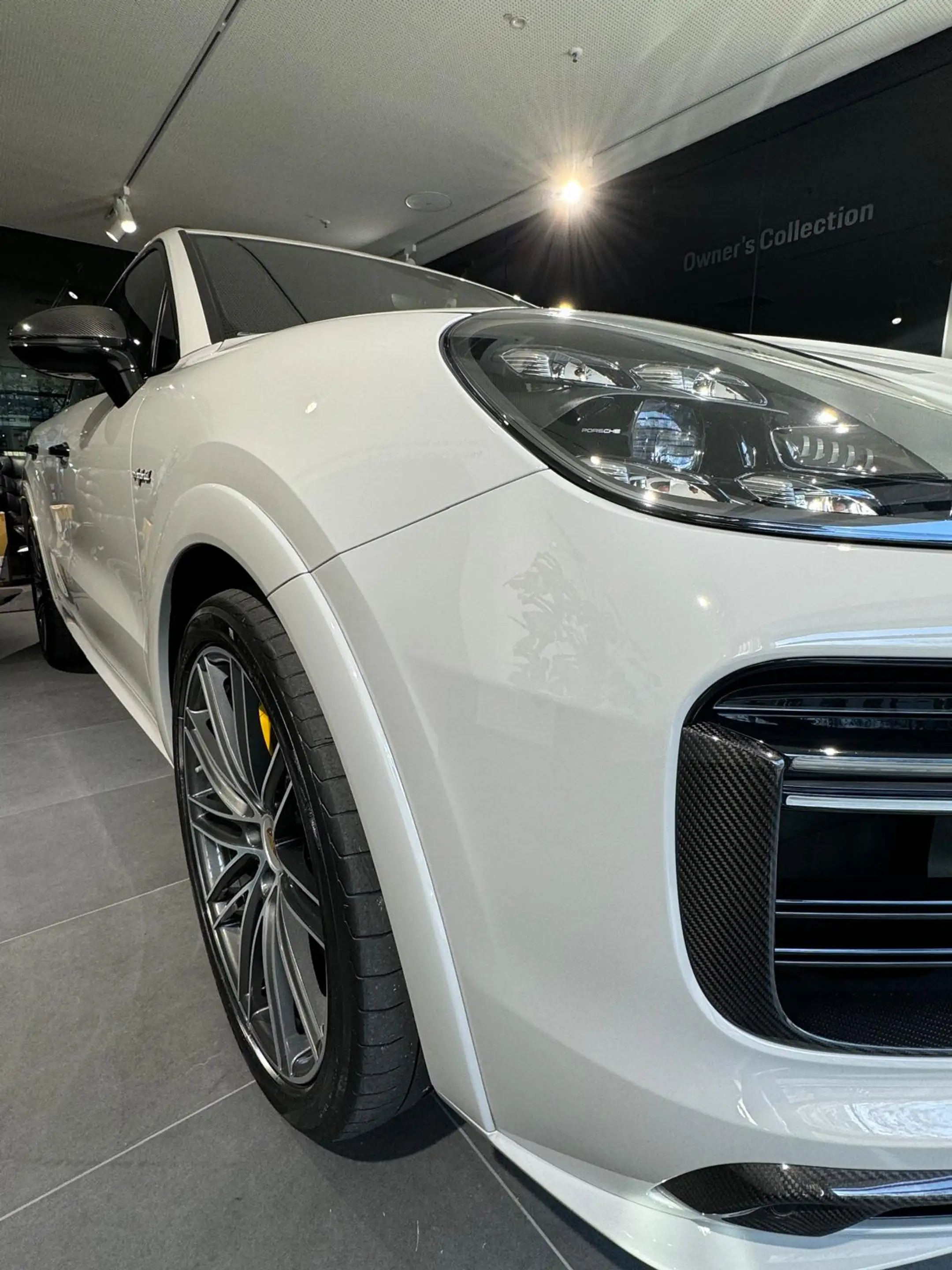 Porsche Cayenne Turbo S E-Hybrid*Carbon Paket*APPROVED — photo 6