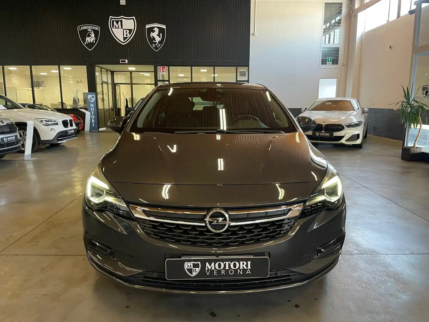 Opel Astra V 2016 5p 1.6 cdti Innovation s Neopatentati Gris - 2