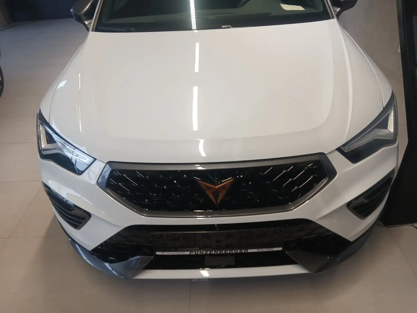 CUPRA Ateca 1.5 TSI DSG 150 Weiß - 2