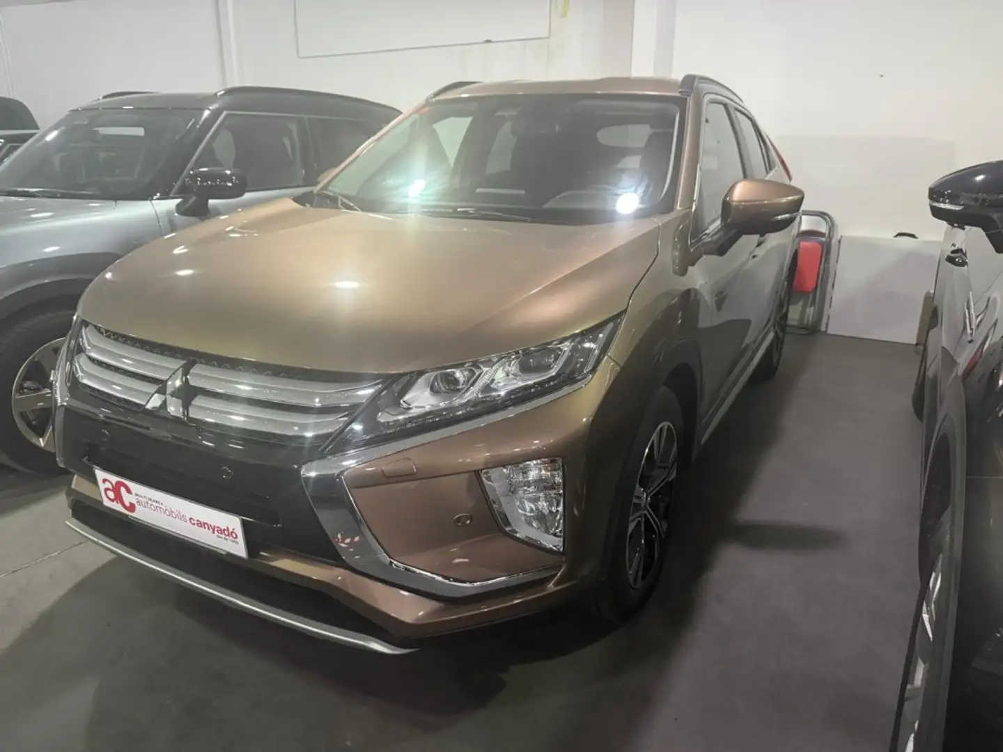 Mitsubishi Eclipse Cross 150 T Motion 2WD 8CVT Braun - 2
