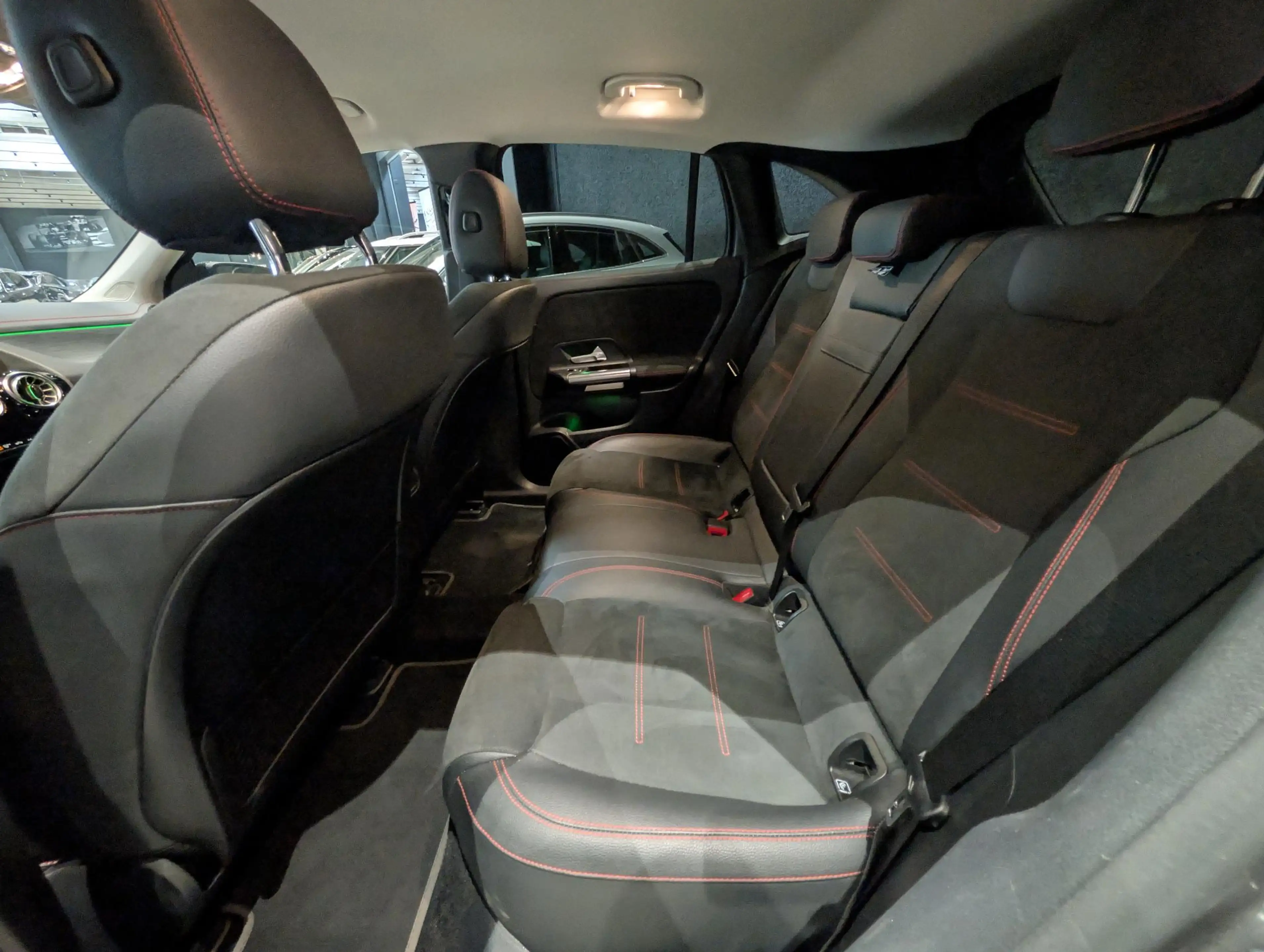 Mercedes-Benz EQA 250 EQA AMG Line — photo 12