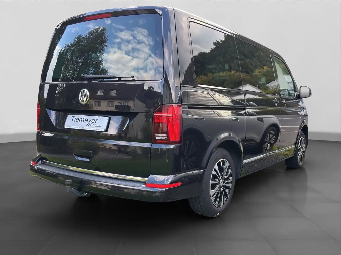 Volkswagen T6.1 Multivan TDI GENERATION SIX AHK VIRTUAL Schwarz - 2