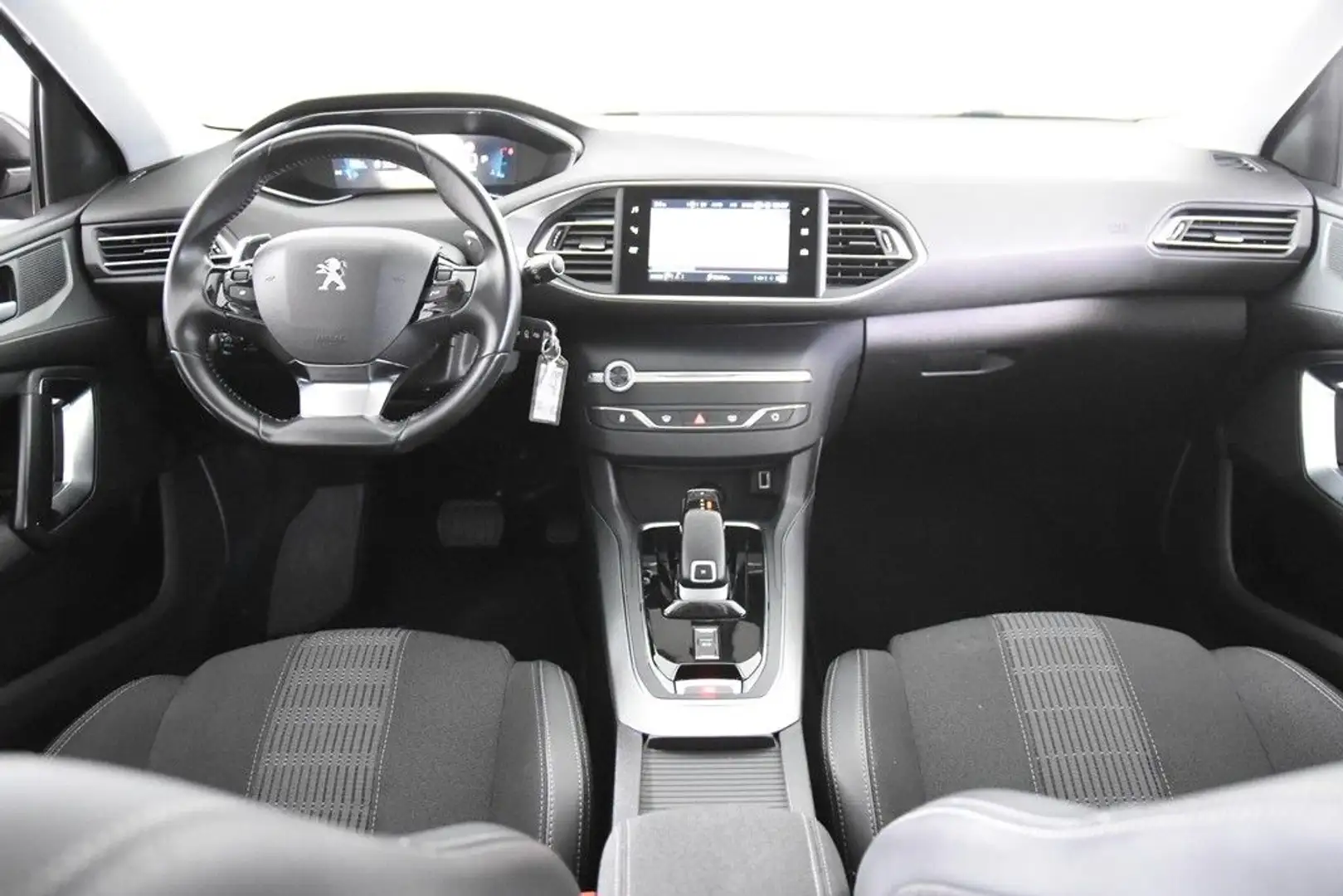 Peugeot 308 SW Allure 130 AUT. *1.Hand*Navi*Carplay*AHK* Grau - 2