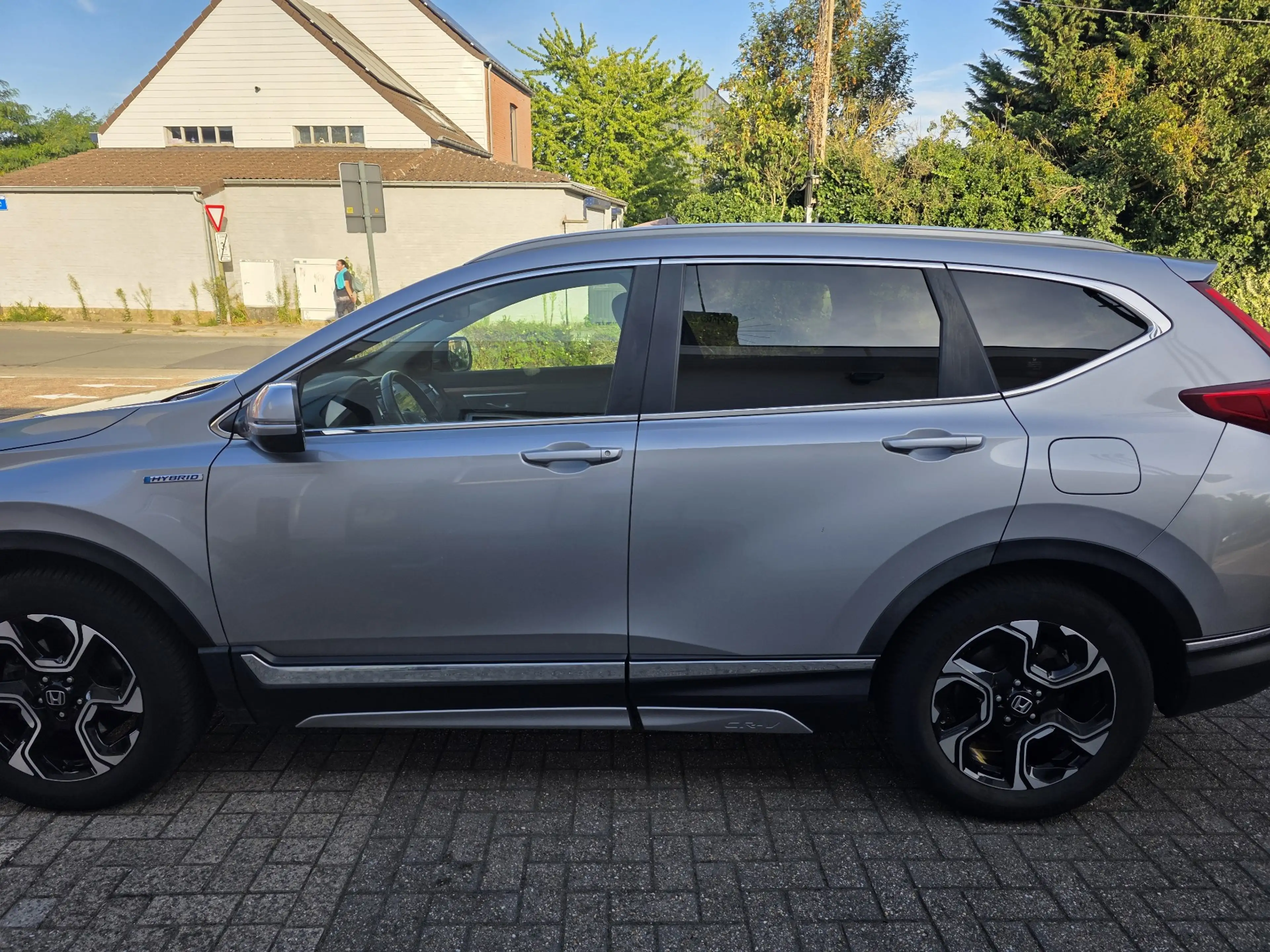 Honda CR-V CR-V e:HEV 2.0i-MMD 2WD Elegance — photo 2