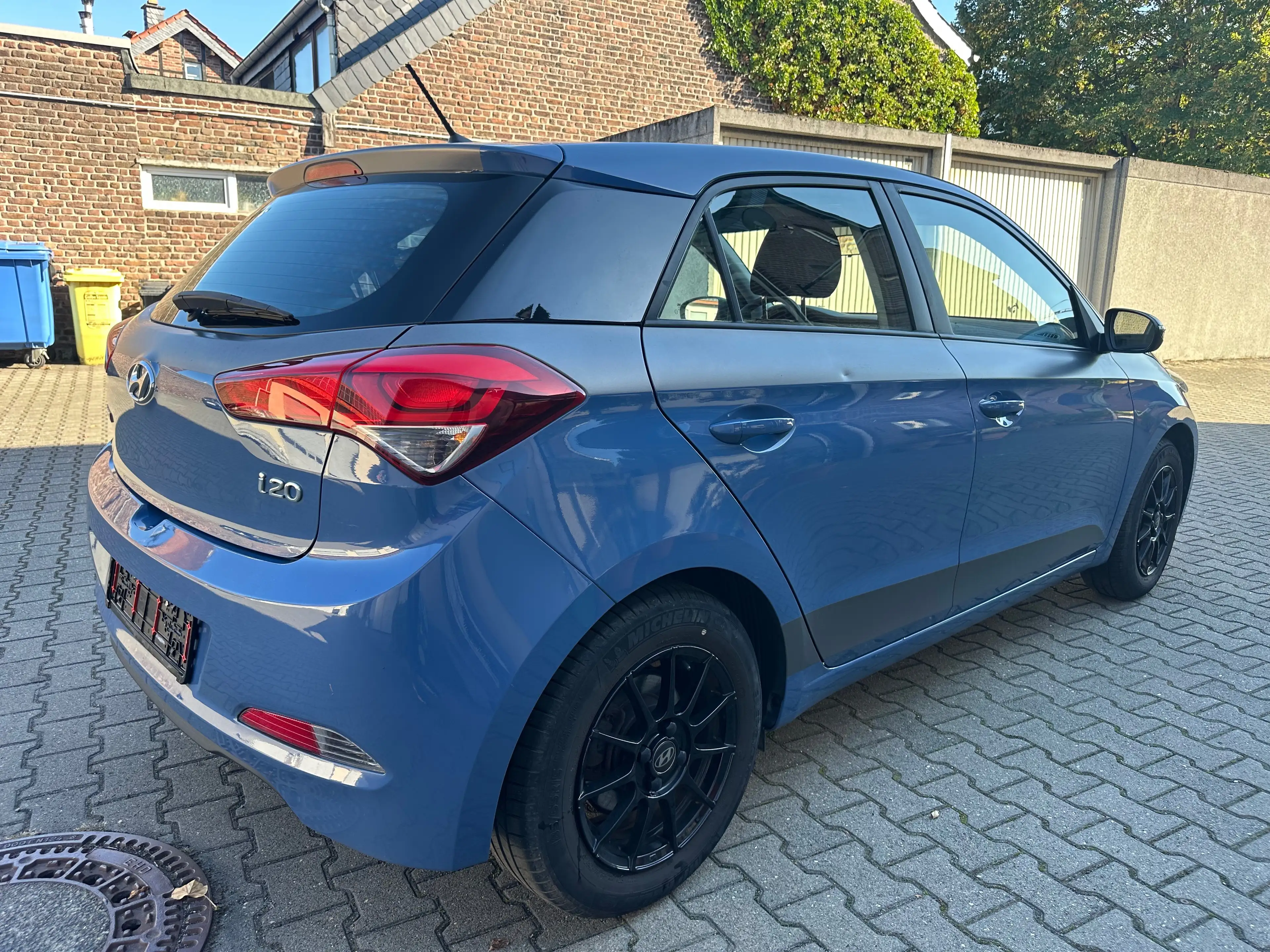 Hyundai i20 i20 blue 1.2 Trend — photo 6