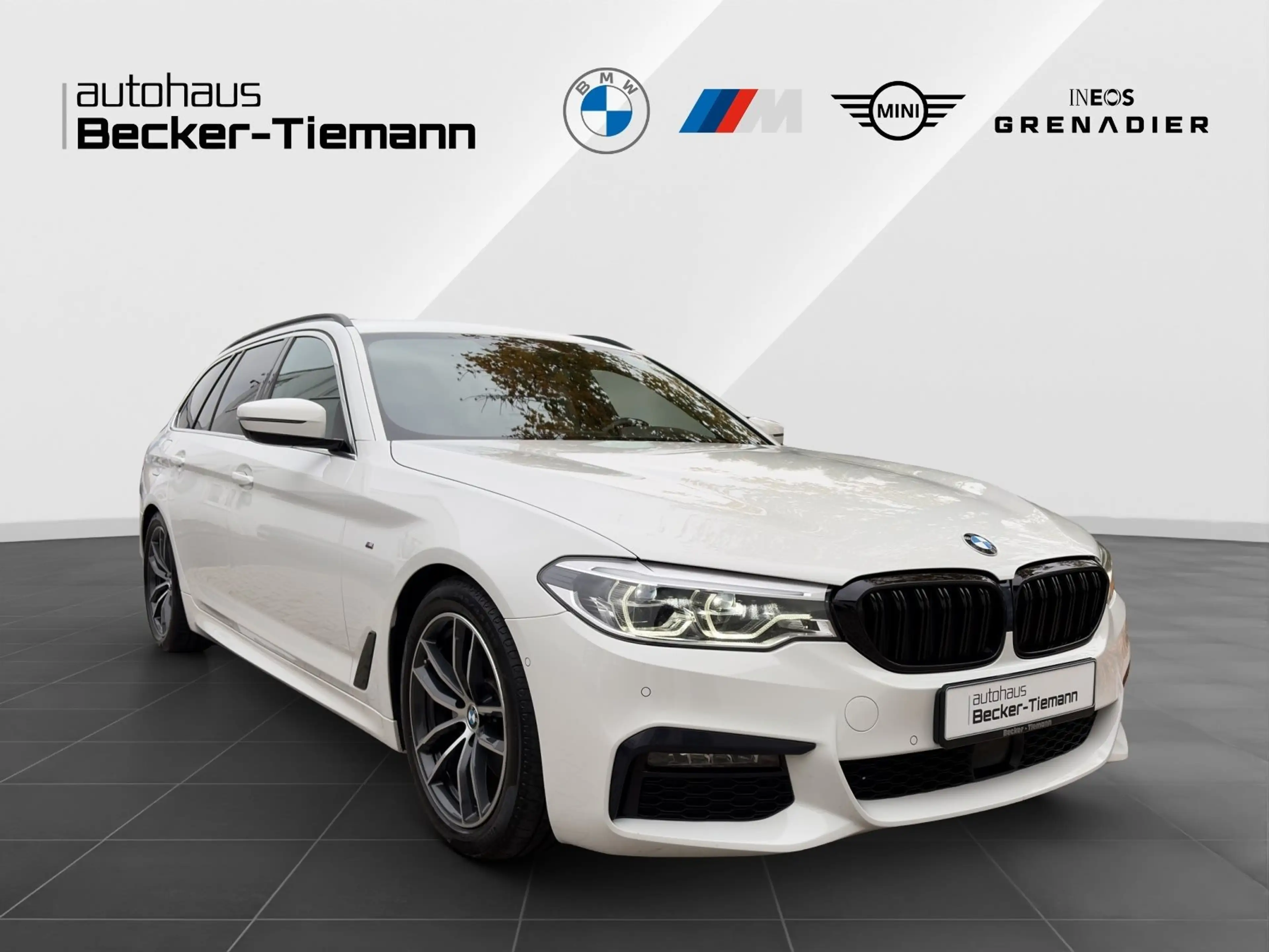 BMW 520 d xDrive Touring M Sport Leder AHK Standhz. HUD Dr — photo 7