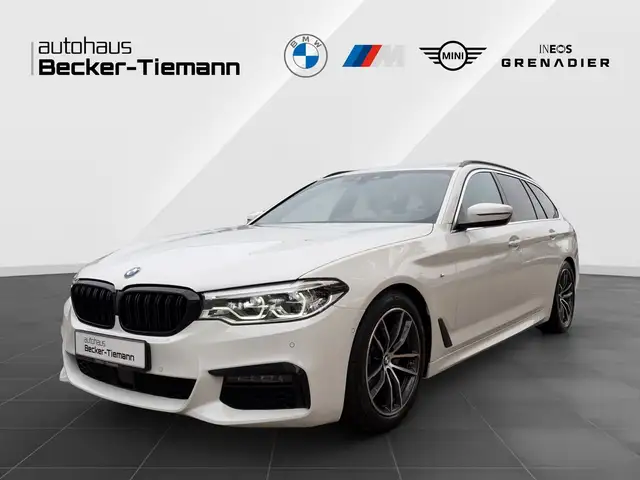 BMW 520 d xDrive Touring M Sport Leder AHK Standhz. HUD Dr